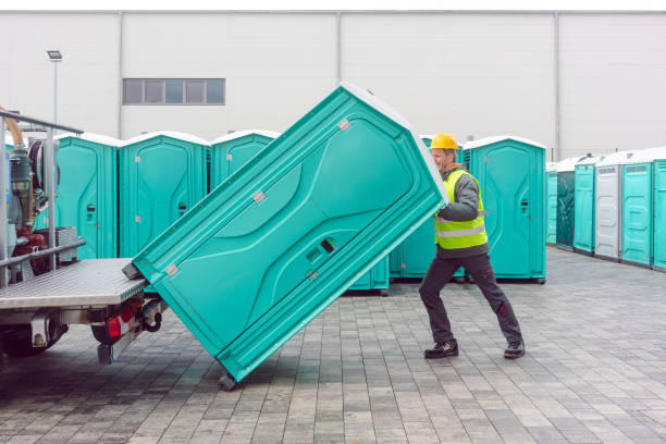 Best Portable restroom trailer rental  in Rio Linda, CA