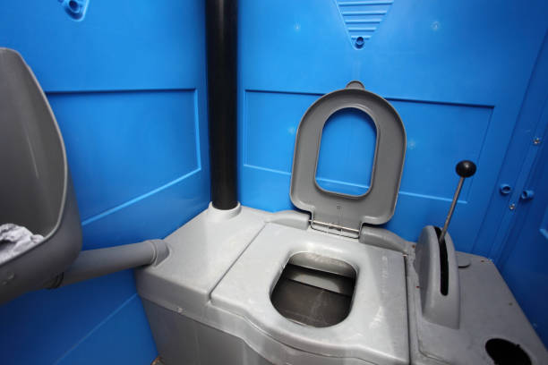 Portable Toilet Options We Offer in Rio Linda, CA